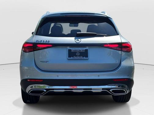 Cirrus Silver Metallic 2026 Mercedes-Benz GLC 300 Base