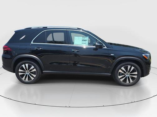 2025 Mercedes-Benz GLE 450e 4MATIC