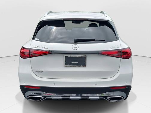 2025 Mercedes-Benz GLC 350e Base 4MATIC