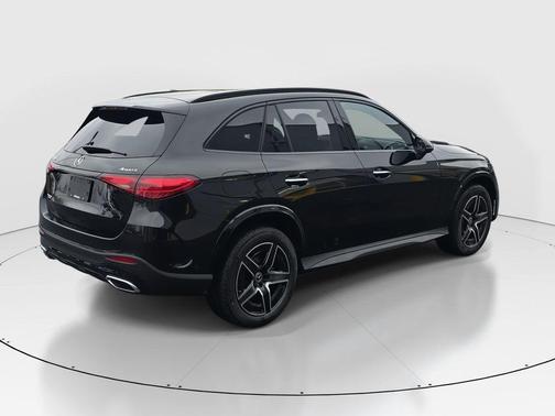 2026 Mercedes-Benz GLC 300 Base 4MATIC