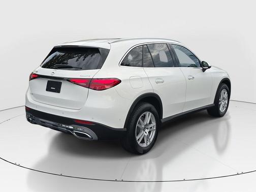 2025 Mercedes-Benz GLC 300 Base 4MATIC