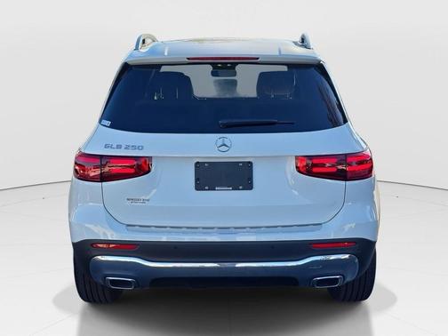 2025 Mercedes-Benz GLB 250 Base