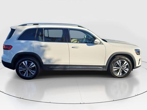 2025 Mercedes-Benz GLB 250 Base