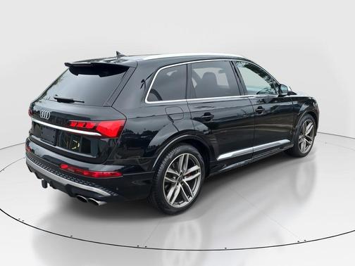 2025 Audi SQ7 4.0T Premium Plus