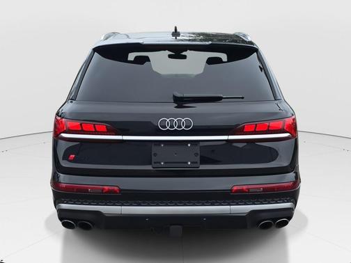 2025 Audi SQ7 4.0T Premium Plus