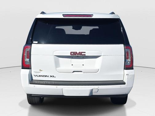 2018 GMC Yukon XL SLT