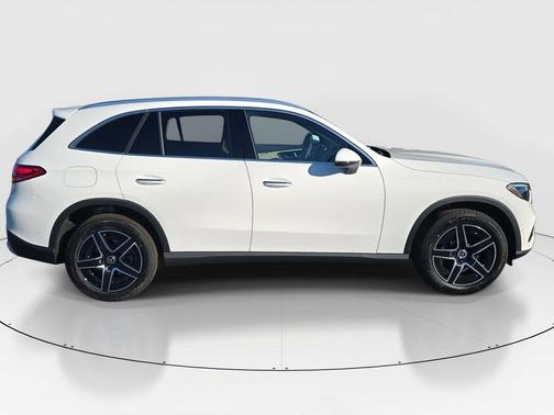 2026 Mercedes-Benz GLC 300 Base 4MATIC