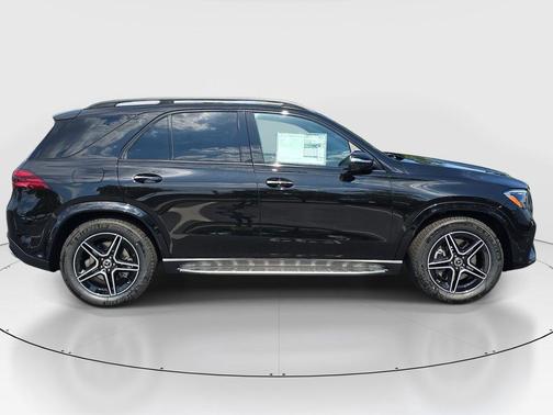 Black 2026 Mercedes-Benz GLE 450 4MATIC