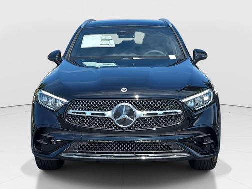 2026 Mercedes-Benz GLC 300 Base