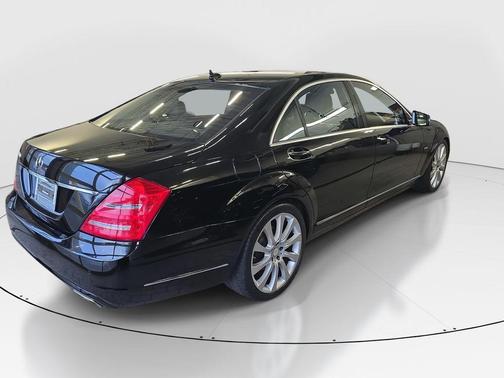 2012 Mercedes-Benz S-Class S 550