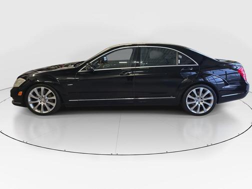 2012 Mercedes-Benz S-Class S 550