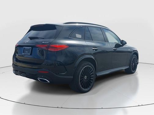 2025 Mercedes-Benz GLC 350e Base 4MATIC