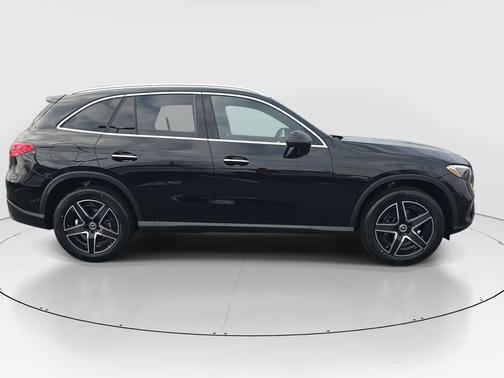 2026 Mercedes-Benz GLC 300 Base 4MATIC