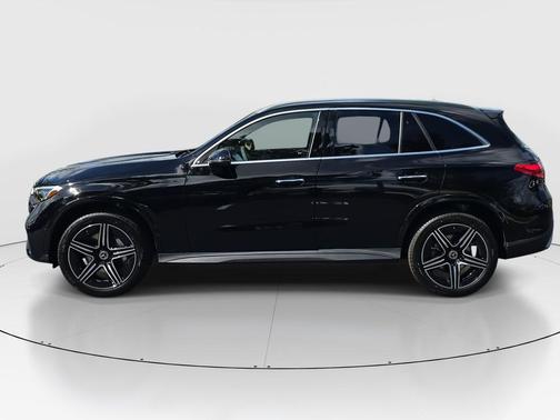 2026 Mercedes-Benz GLC 300 Base
