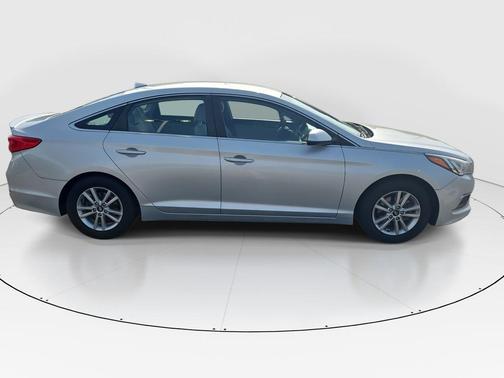 2017 Hyundai SONATA Base