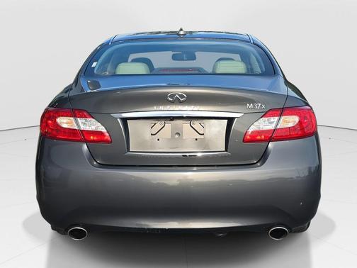2012 INFINITI M37x Base