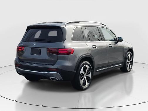 2026 Mercedes-Benz GLB 250 Base