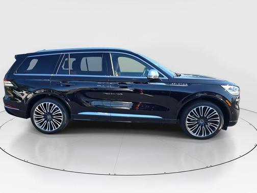 2022 Lincoln Aviator Black Label AWD