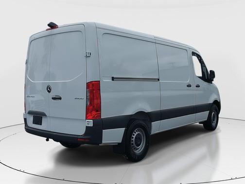 2025 Mercedes-Benz Sprinter 2500 Standard Roof
