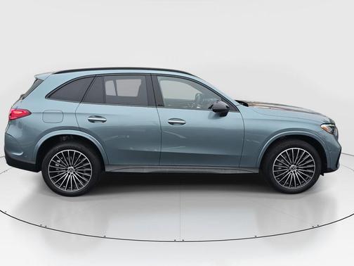 2026 Mercedes-Benz GLC 300 Base 4MATIC