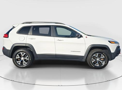 2018 Jeep Cherokee Trailhawk