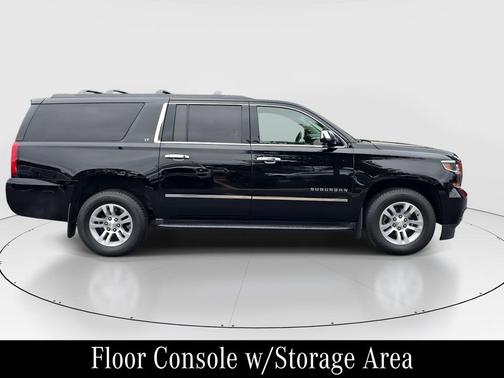 2017 Chevrolet Suburban LT