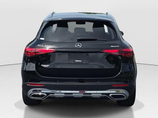 2025 Mercedes-Benz GLC 350e Base 4MATIC