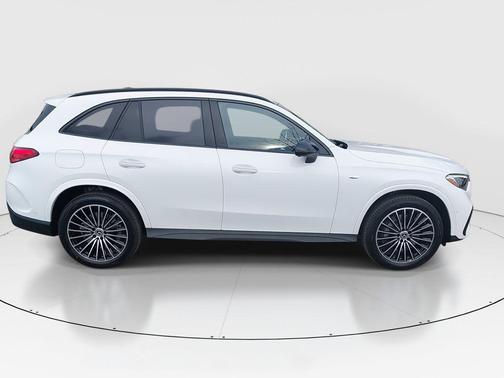 2025 Mercedes-Benz GLC 350e Base 4MATIC