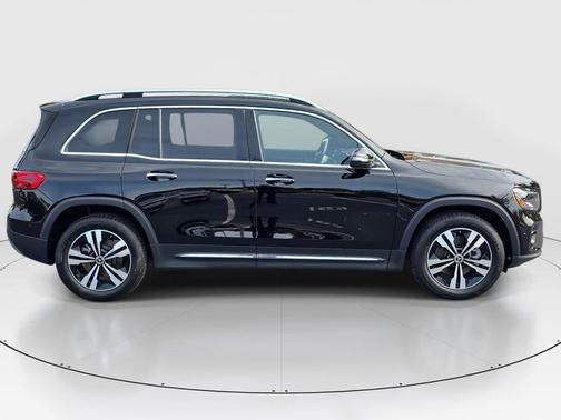 2025 Mercedes-Benz GLB 250 Base