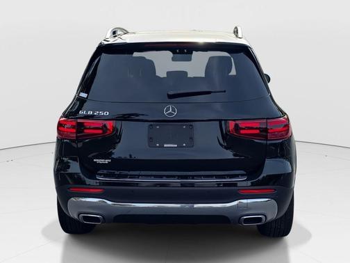 2025 Mercedes-Benz GLB 250 Base