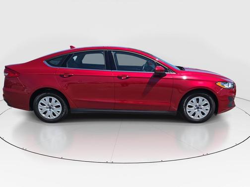 2020 Ford Fusion S