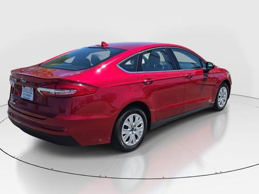 2020 Ford Fusion S