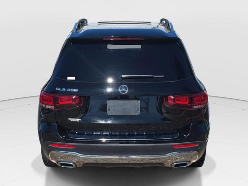 2021 Mercedes-Benz GLB 250 Base