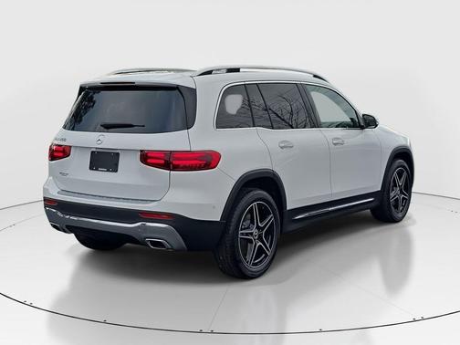 2026 Mercedes-Benz GLB 250 Base