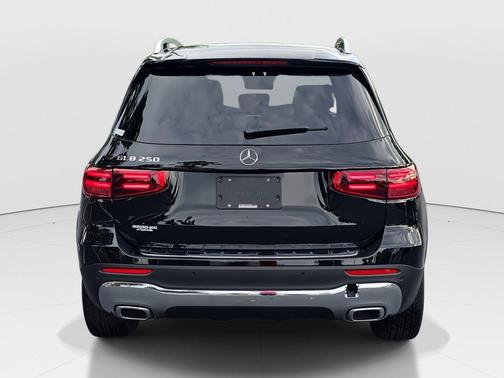 2025 Mercedes-Benz GLB 250 Base