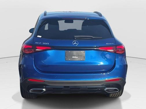 2026 Mercedes-Benz GLC 300 Base 4MATIC