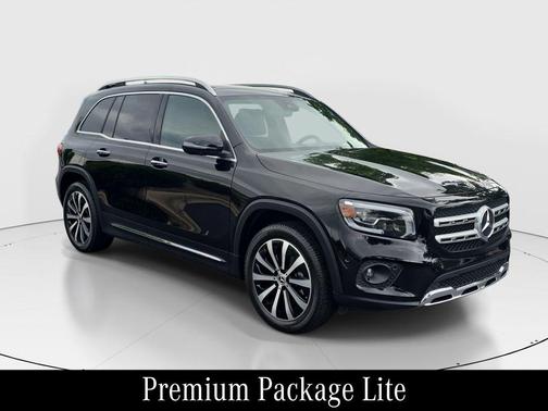Black 2022 Mercedes-Benz GLB 250 Base