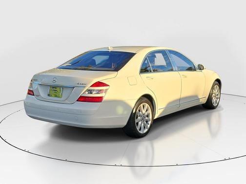 2008 Mercedes-Benz S-Class S 550 4MATIC