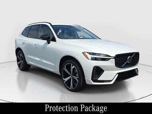 Crystal White 2025 Volvo XC60 Plug-In Hybrid T8 Ultra