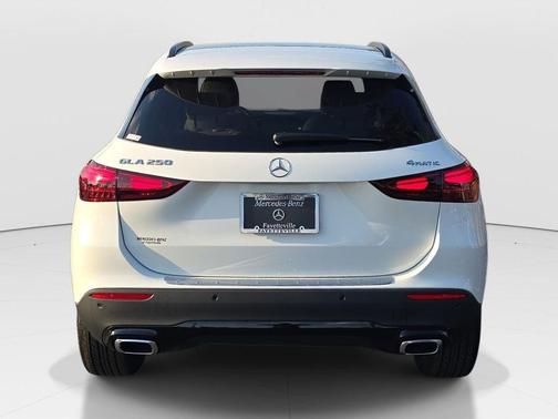 2026 Mercedes-Benz GLA 250 Base 4MATIC