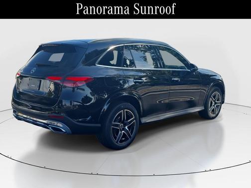 2026 Mercedes-Benz GLC 300 Base