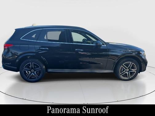 2026 Mercedes-Benz GLC 300 Base