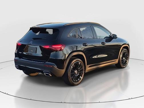 2026 Mercedes-Benz GLA 250 Base