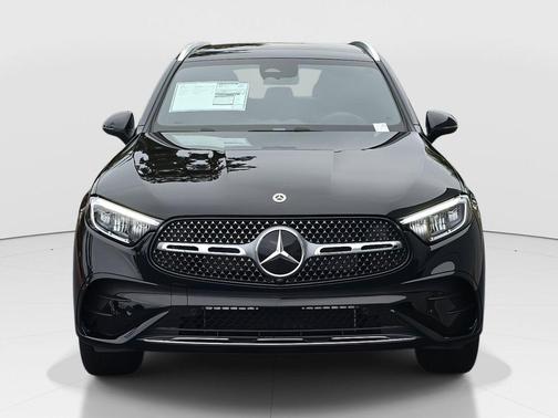 2026 Mercedes-Benz GLC 300 Base