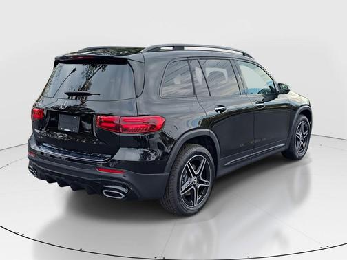 2026 Mercedes-Benz GLB 250 Base