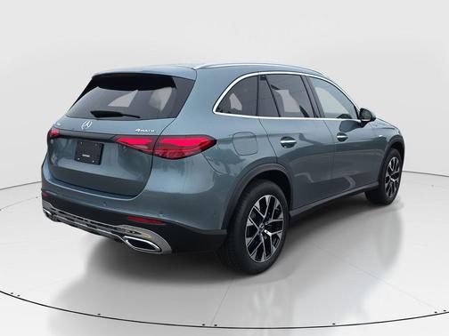 2025 Mercedes-Benz GLC 350e Base 4MATIC