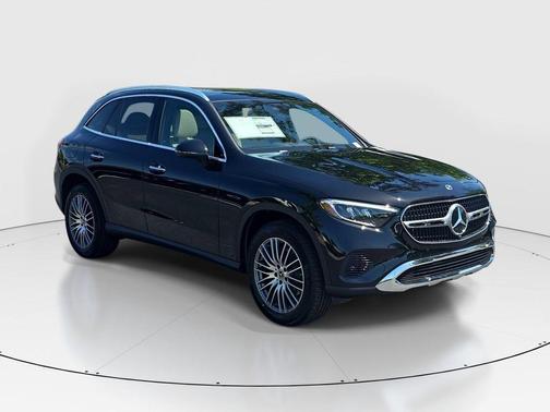 Obsidian Black Metallic 2026 Mercedes-Benz GLC 300 Base