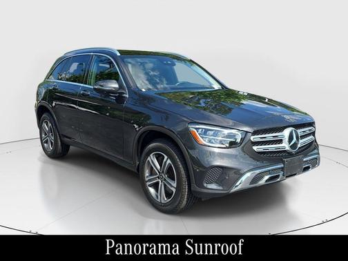 Graphite Gray Metallic 2022 Mercedes-Benz GLC 300 Base 4MATIC