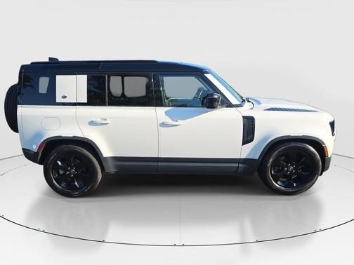 2021 Land Rover Defender 110 S