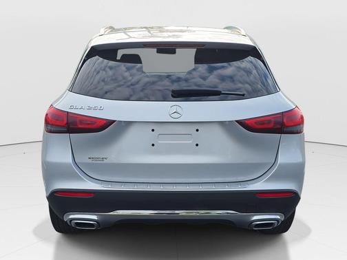 2022 Mercedes-Benz GLA 250 Base